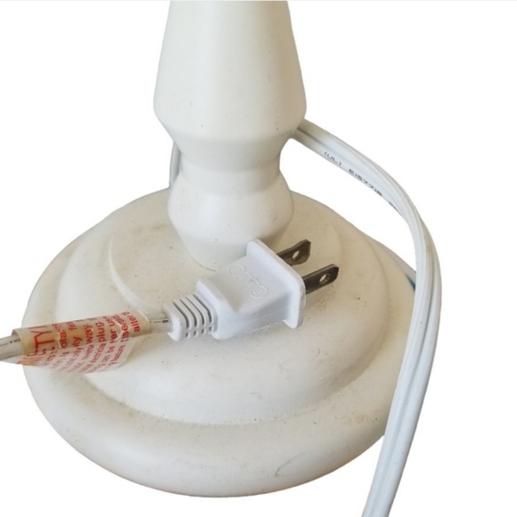 Vera Bradley Java Blue Shabby Chic Table Lamp - Picture 6 of 8